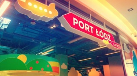 Dżungla i szalone wyścigówki w Porcie Łódź Junior Dziecko, LIFESTYLE - Port Łódź zaplanował dla dzieci kolejne niesamowite atrakcje. Maluchy staną oko w oko z dzikimi zwierzętami, a także będą mogły wziąć udział w wyścigu Formuły1.