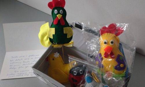 Kup zajączka – wspomóż dziecięce hospicjum. Fundacja „Pomóż Im” na Jarmarku