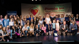 "Pola Nadziei". Podsumowanie żonkilowej kampanii. Dziecko, LIFESTYLE - Blisko 20 tysięcy żonkili zakwitło wiosną w województwie podlaskim w ramach VII edycji kampanii społecznej „Pola Nadziei”.