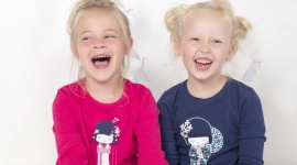 Gotowi na jesień? Najnowsza kolekcja Endo już w sprzedaży! Dziecko, LIFESTYLE - Do sprzedaży weszła właśnie najnowsza, jesienno-zimowa kolekcja ubranek marki ENDO. Znajdziemy w niej wygodne kroje, ciepłe i miłe w dotyku dzianiny, różnorodne motywy, szeroką gamę kolorów oraz urzekające dowcipem rysunki i hasła, będące wizytówką firmy.