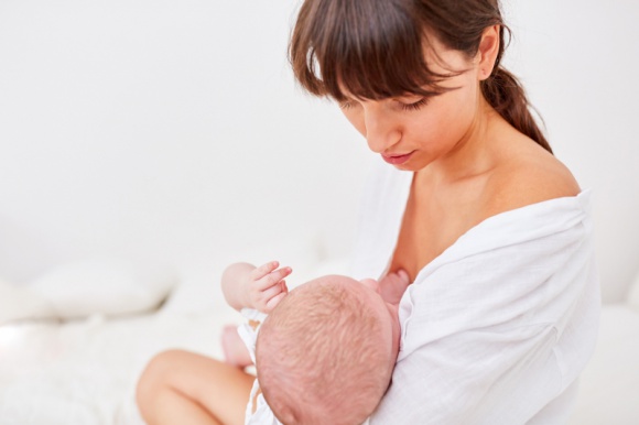5 faktów o kobiecym pokarmie, które warto znać! Dziecko, LIFESTYLE - Czy wiesz, co jeszcze sprawia, że matczyne mleko po dziś dzień stanowi niedościgniony wzór żywienia?