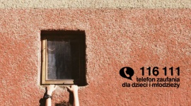 NAGO wspiera najmłodszych Dziecko, LIFESTYLE - W odpowiedzi na ten problem przemocy domowej, marka NAGO od 30.05 do 01.06, kwotę 40 zł z każdego zamówienia powyżej 50 zł, przeznaczy na wsparcie Telefonu Zaufania dla Dzieci i Młodzieży 116 111 w Fundacji Dajemy Dzieciom Siłę.