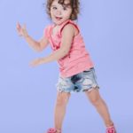 Kolorowe i wygodne – letnie buciki dla najmłodszych