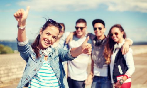 Obóz youtuberski albo survival, czyli nastolatek na tegorocznych wakacjach