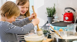 Pomysły na kreatywny Dzień Dziecka. Dziecko, LIFESTYLE - Dzień Dziecka to wielkie święto dla najmłodszych, którego wyczekują przez cały rok. Z tego powodu warto postarać się, aby było wyjątkowe i wiązało się ze wspaniałymi wspomnieniami wspólnie spędzonego czasu.