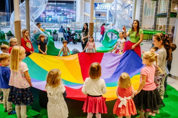 Pomysł na lato w mieście? Blue City przygotowało moc atrakcji! Dziecko, LIFESTYLE - Lato to nie tylko czas odpoczynku, ale też dobrej zabawy, rozrywki i przygód. Blue City przygotowało dla dzieci i młodzieży ofertę wakacyjnych atrakcji.